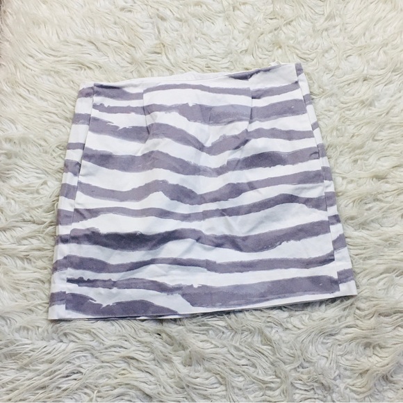 J. Crew Gray Zebra Striped Mini Skirt Size 0 - Picture 2 of 10